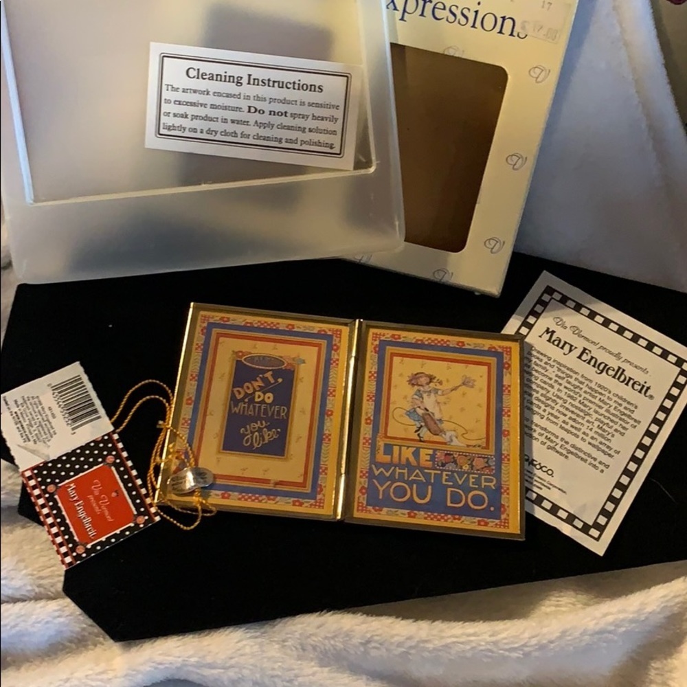 Mary Engelbreit Collectible Art in a Bi Fold Frame